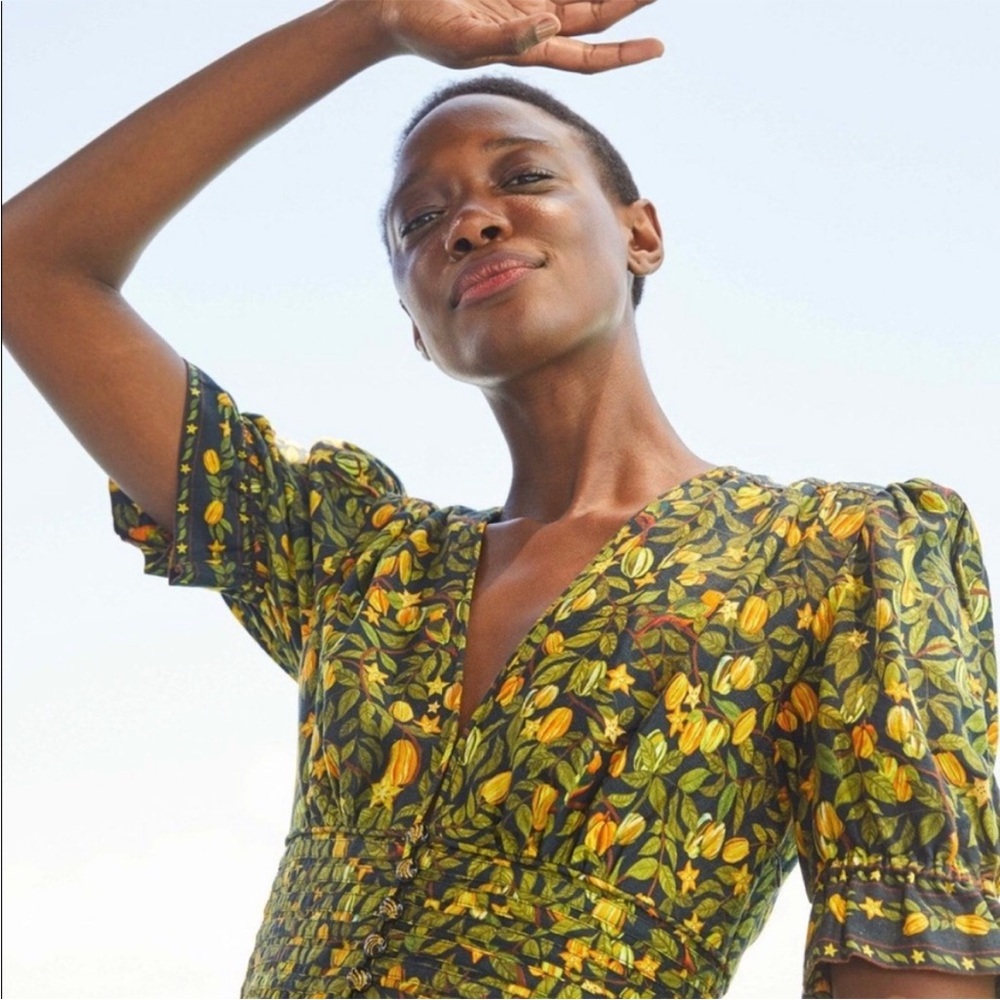 FARM Rio V Neck Mini Starfruit Dress - Picture 4 of 9